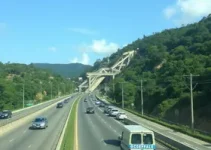 queda de passarela